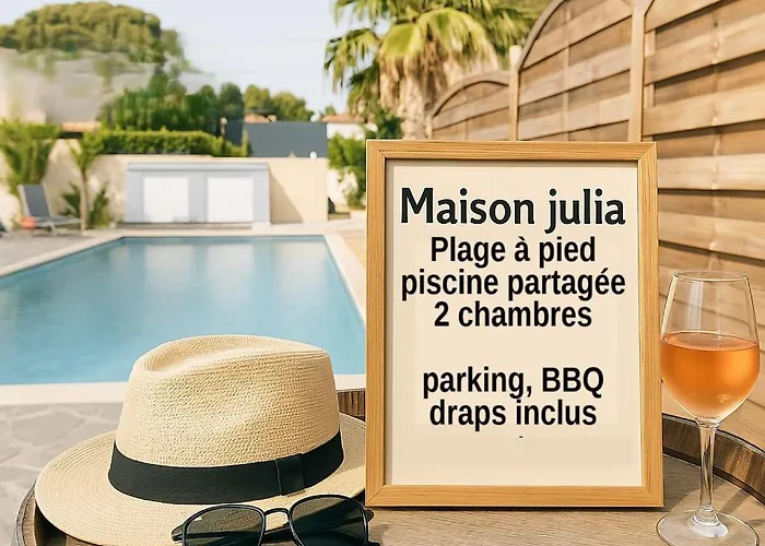 Reve D\'Azur, 2 Chambres, Maison Julia En Bord De Mer A La Nartelle, Piscine Partagee, Parking & Terrasse Bbq, Wifi Et Draps Inclus Plage A Pied