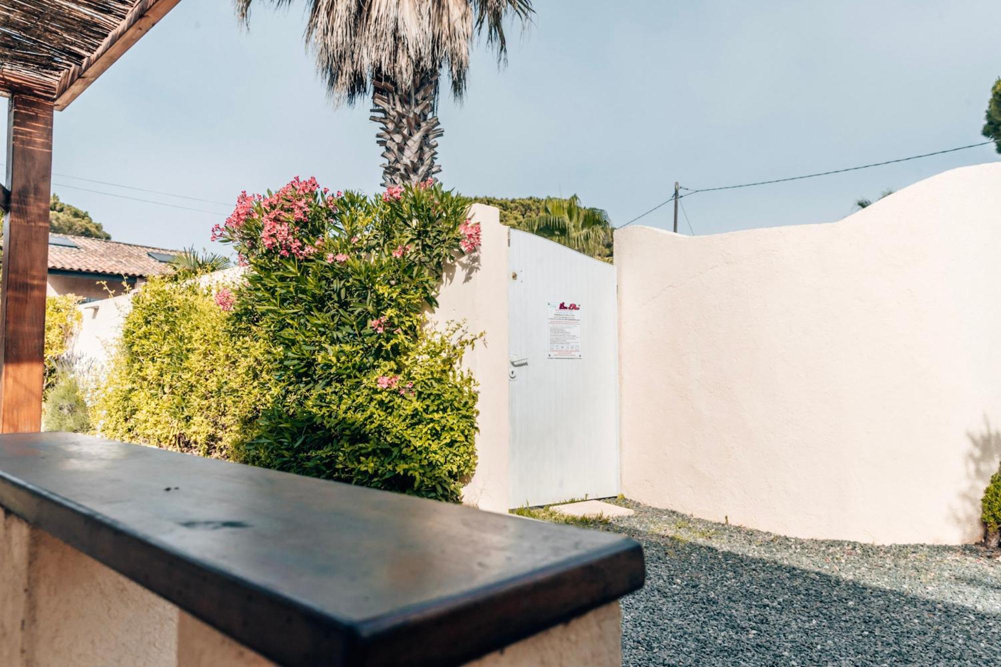 Reve D'azur, 2 Chambres, Maison Julia En Bord De A La Nartelle, Piscine Partagee, Parking & Terrasse Bbq, Wifi Et Draps Inclus A Pied